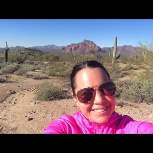 Meet your Posher, Sarajean